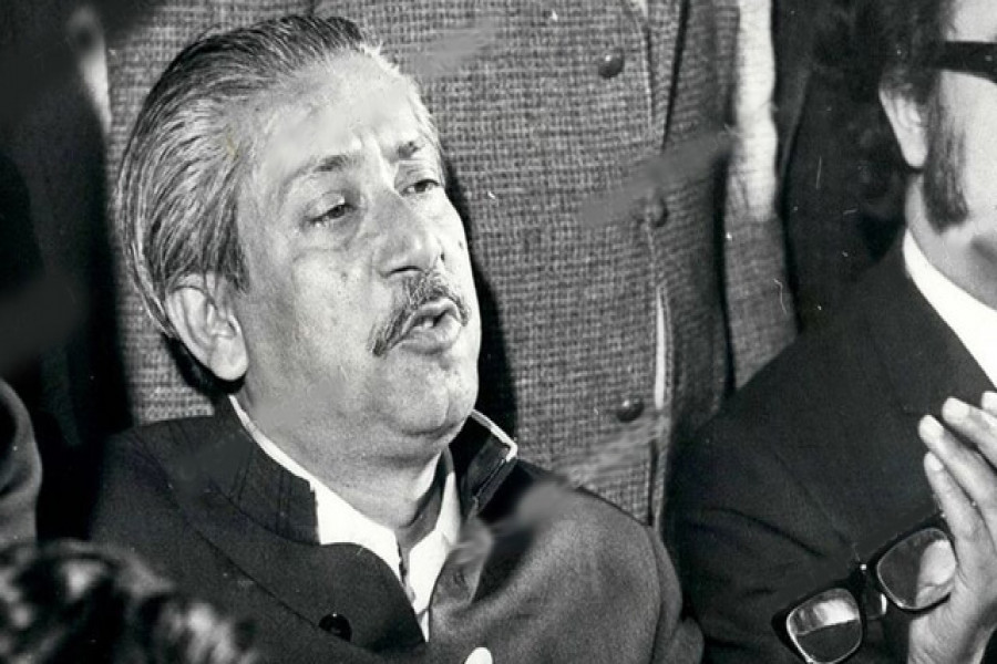 ‘আমার নামে নয়, সোহরাওয়ার্দীর নামে স্কুলের নামকরণ হলে আমি খুশি হব’