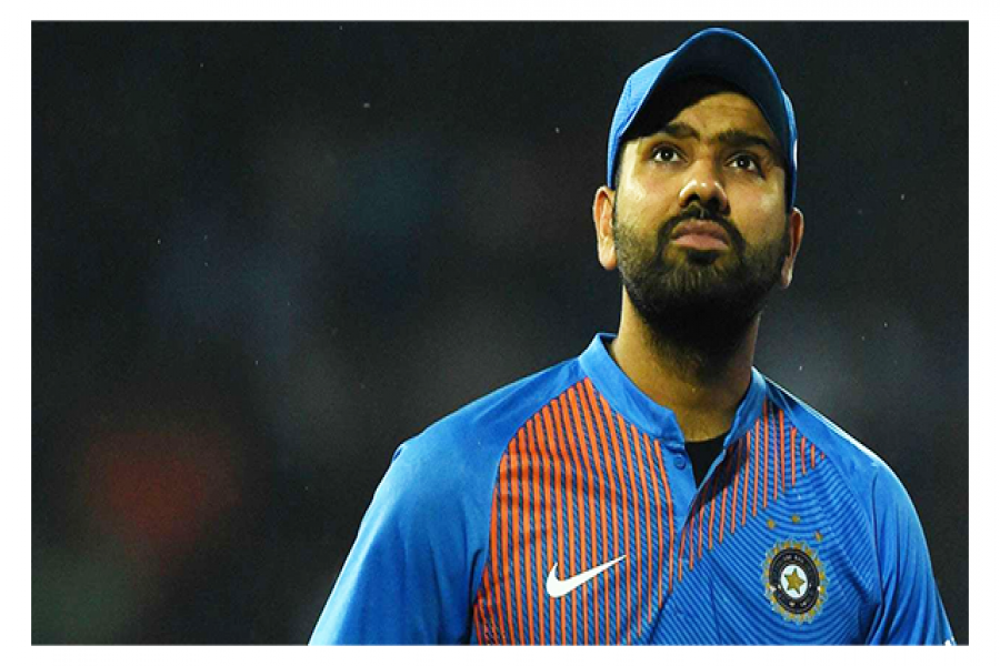 করোনা থেকে বাঁচতে সবাইকে স্মার্ট হতে বললেন রোহিত