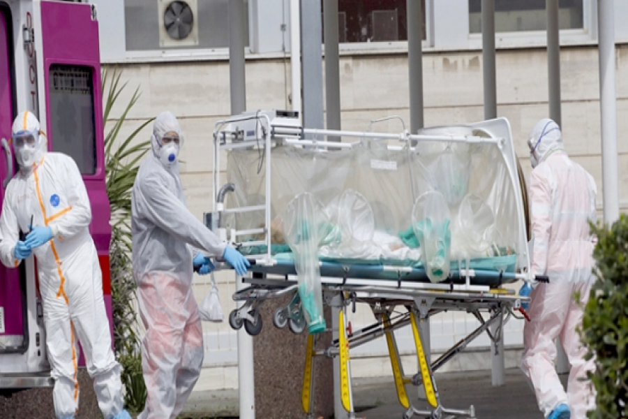 করোনার চিকিৎসা দিতে গিয়ে ১৩ ডাক্তারর মৃত্যু