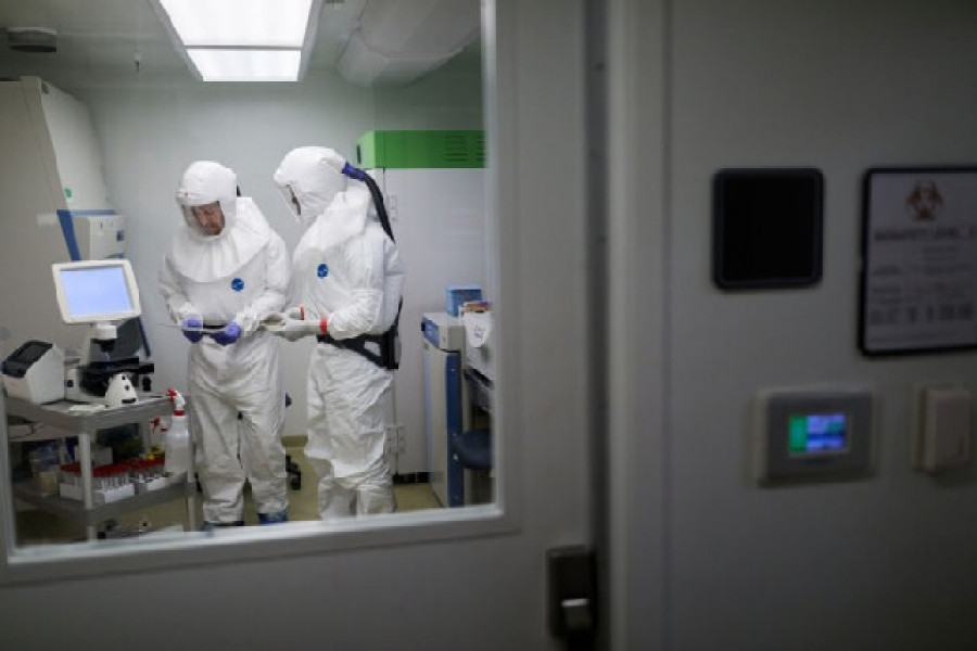 করোনা: কাজে আসছেন না গবেষকরা, দায়সারা বিশ্ববিদ্যালয়গুলো