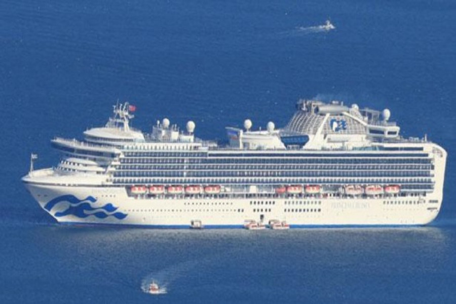 জাহাজের মেঝেতে ১৭ দিন বেঁচে ছিল করোনা, গবেষকদের কপালে চিন্তার ভাঁজ