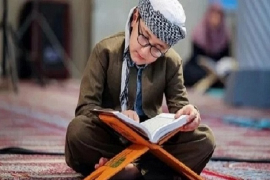 করোনা থেকে রক্ষা পেতে মসজিদ-মাদ্রাসায় কোরআন তেলাওয়াত