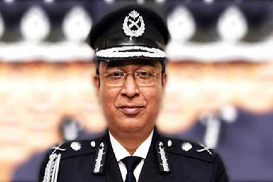 পুলিশ সদস্যদের বিনয়ী, সহিষ্ণু ও পেশাদার আচরণের নির্দেশ আইজিপির