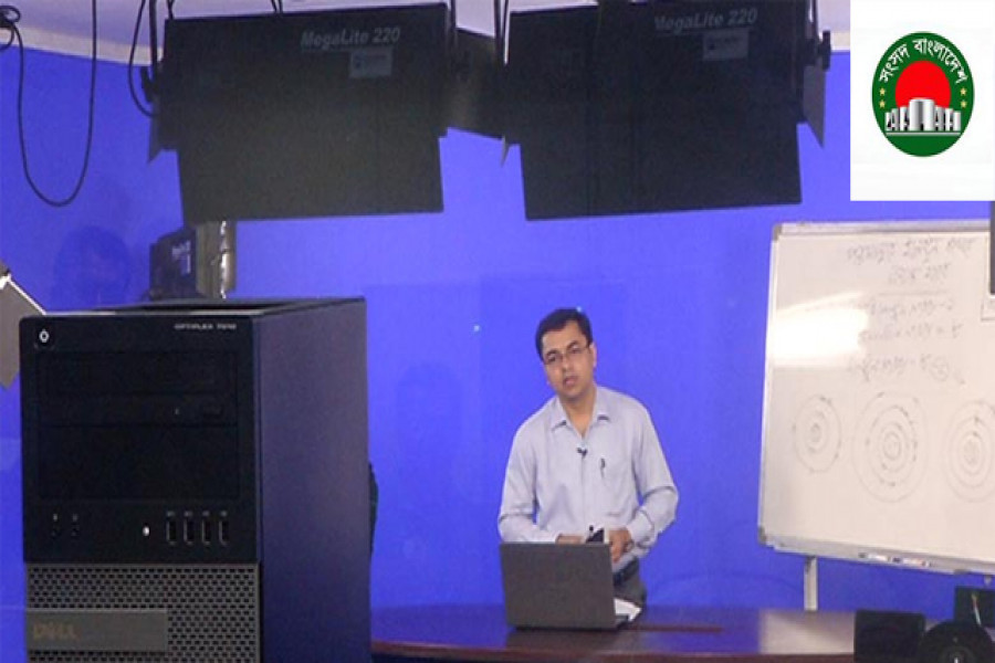 টিভিতে ক্লাস শুরু কাল, থাকছে বাড়ির কাজ ও নম্বর 