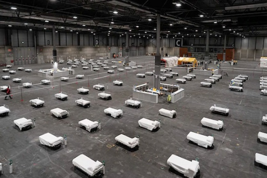 করোনা: স্পেনে ২৪ ঘণ্টায় ৮৩৮ জনের মৃত্যু