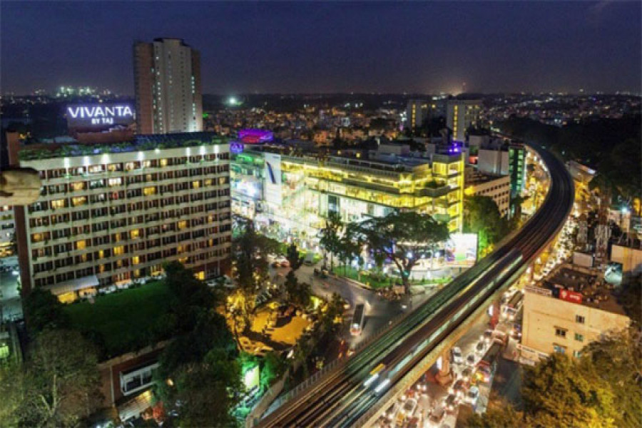 বেঙ্গালুরু থেকে দেশে ফেরার আকুতি বাংলাদেশি শিক্ষকের