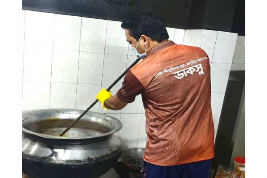 সাড়ে ১০টায় টিএসসিতে ভুনা খিচুড়ি বিতরণ করবেন রাব্বানী