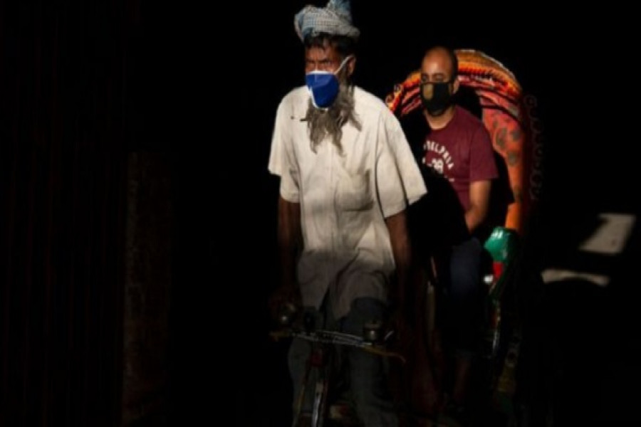 করোনা: আগামী দুই সপ্তাহ দেশের জন্য টার্নিং পয়েন্ট