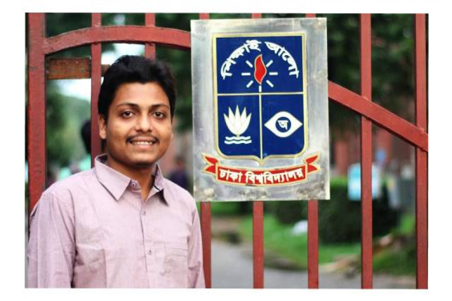 জুনিয়রের ইনবক্সে যৌন হয়রানিমূলক বার্তা পাঠাতেন ঢাবি ছাত্র