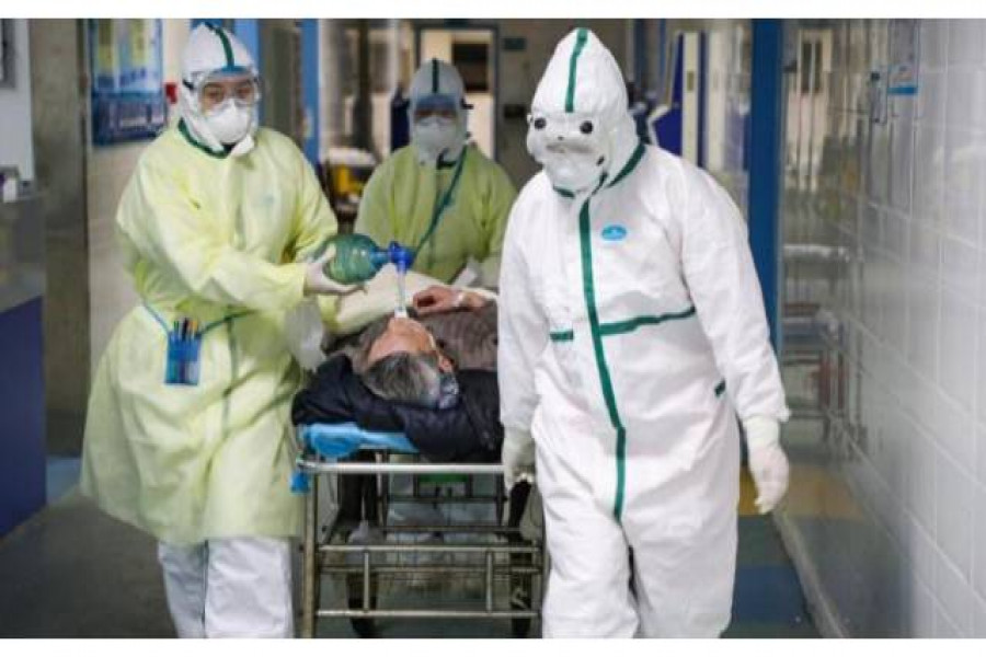 করোনাভাইরাসে আক্রান্ত হয়ে ১০০ ডাক্তারের মৃত্যু