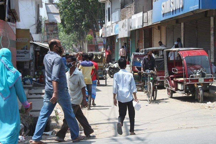 অসচেতনতার মাসুল দেবে গোবিন্দগঞ্জ?