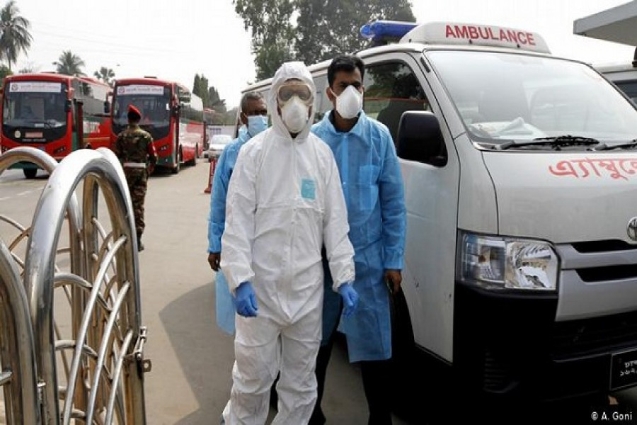 দায়িত্বরতদের করোনা: আক্রান্ত হলে ১০ লাখ, মারা গেলে ৫০ লাখ