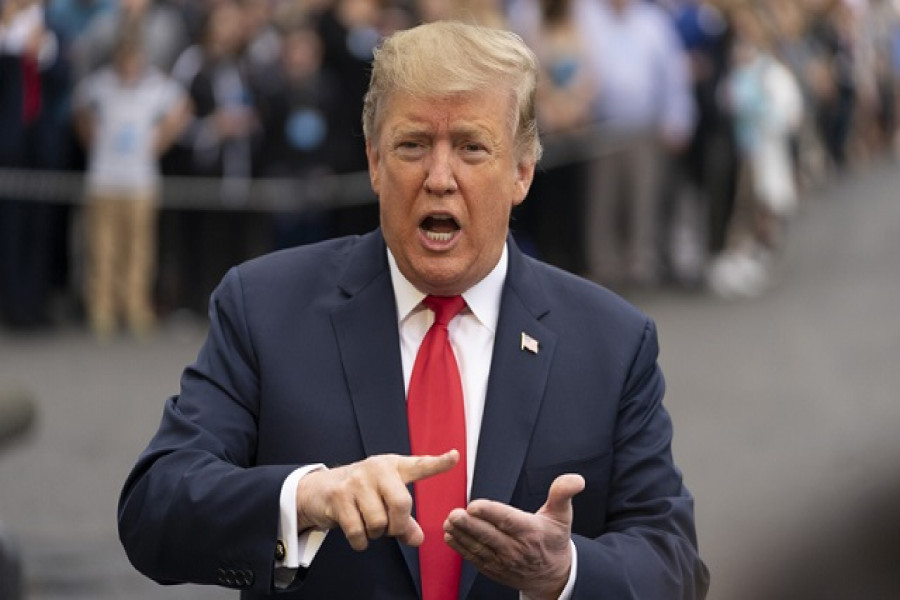 করোনা ছড়ানোর মূল্য চীনকে দিতে হবে, ট্রাম্পের হুমকি