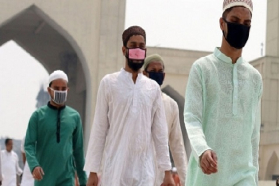 পাকিস্তানে রমজানে খুলে দেয়া হচ্ছে মসজিদ 