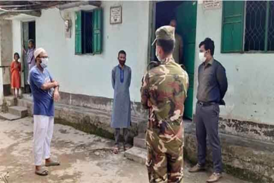 কোয়ারেন্টিনে থাকা অবস্থায় বিয়ে, ব্যাংক কর্মকর্তাকে জরিমানা