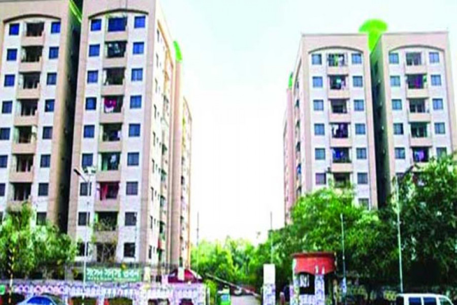 ন্যাম ফ্ল্যাটে করোনার হানা, আক্রান্ত এক সাংসদ