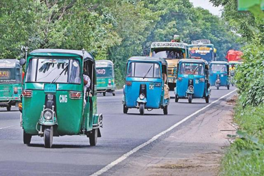 গণপরিবহন চালুর দাবি
