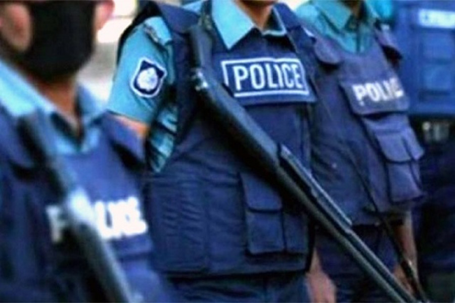 পুলিশের ১৯২৬ সদস্য করোনায় আক্রান্ত