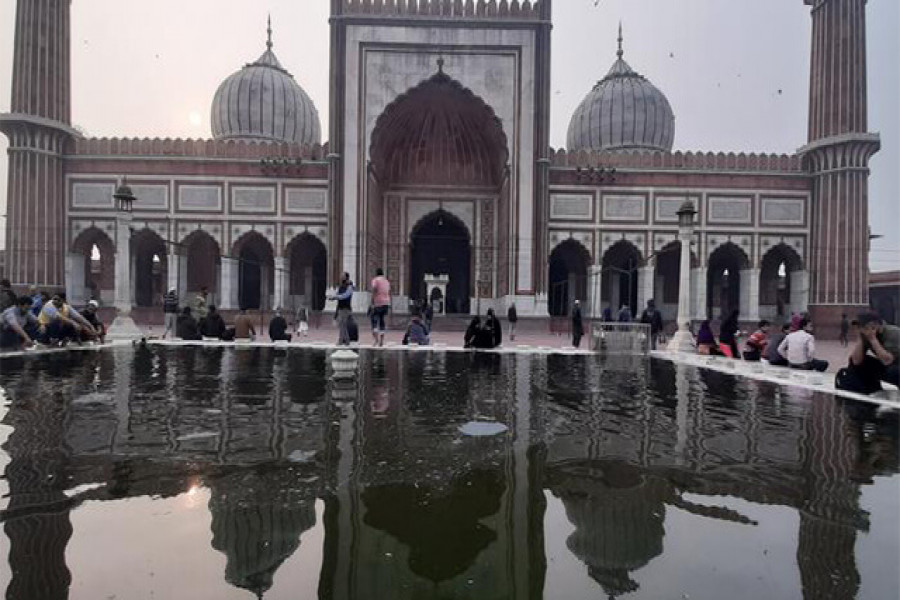ঘরে বসে ঈদ পালনের আহবান দিল্লির শাহী ইমামের