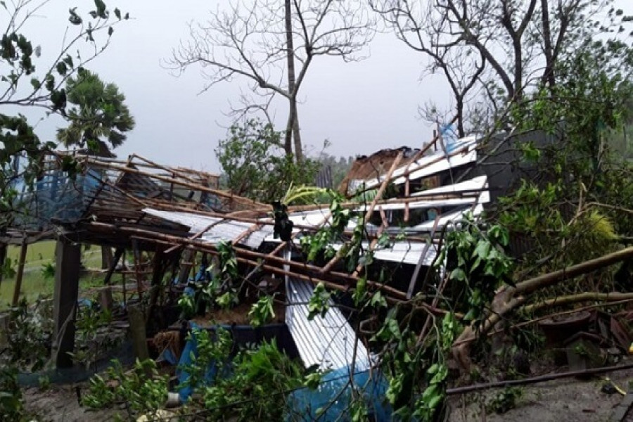 ভয়ঙ্কর শক্তি নিয়ে স্থলভাগে আম্পানের আঘাত, সুন্দরবনে তাণ্ডব