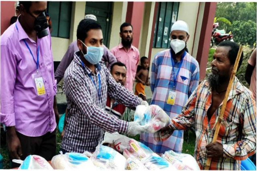 ঈদ উপহার বিতরণ করেছে মানবতার মাতৃসদন