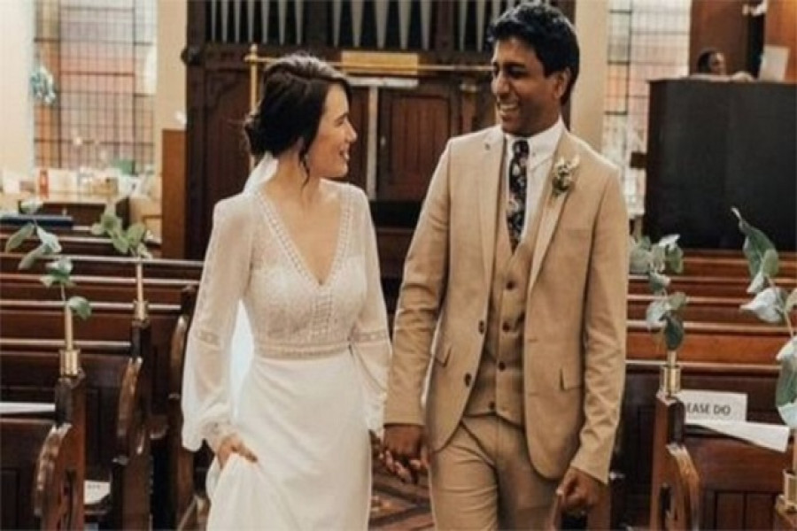 করোনাকালে হাসপাতালেই ডাক্তার-নার্সের বিয়ে