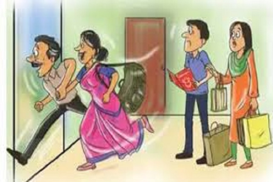 আওয়ামী লীগ কর্মীর স্ত্রীকে নিয়ে বিএনপি নেতা উধাও! 