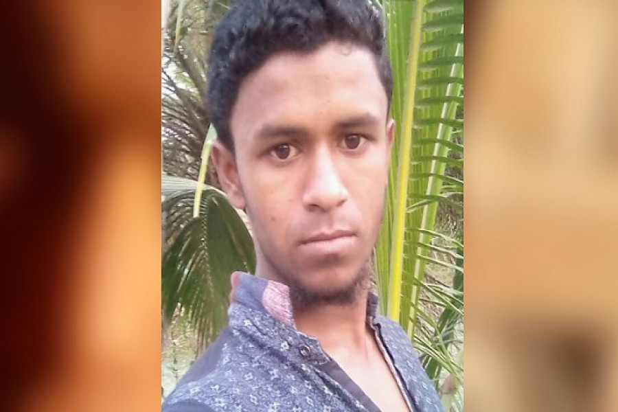 আমানউল্লাহ শেখ (১৮)