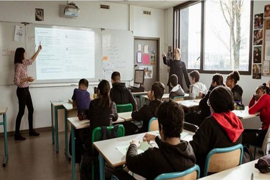 ফ্রান্স: ২২ জুন থেকে শিক্ষাপ্রতিষ্ঠানে যাওয়া বাধ্যতামূলক