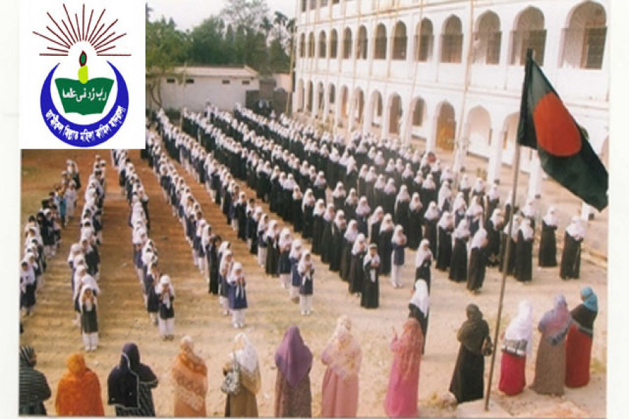 ঘরে বসেই পরীক্ষা, শিক্ষকের ভূমিকায় অভিভাবকরা