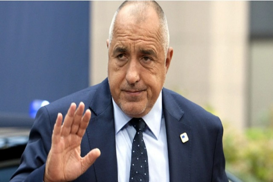 মাস্ক না পরায় প্রধানমন্ত্রীকে জরিমানা করল স্বাস্থ্য মন্ত্রণালয়