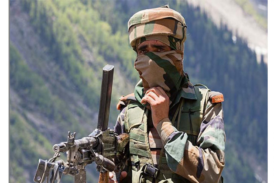 কাশ্মীরে যুদ্ধ-প্রস্তুতি শুরু— গ্যাস মজুদের নির্দেশ, খালি হচ্ছে স্কুল