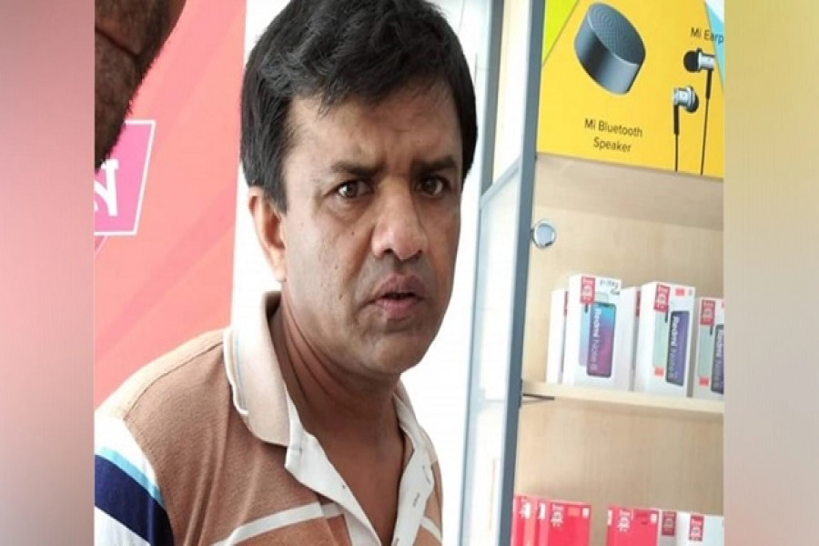 দুই বছর ধরে ছাত্রীর বৃত্তির টাকা তুলছেন বিকাশ এজেন্ট 