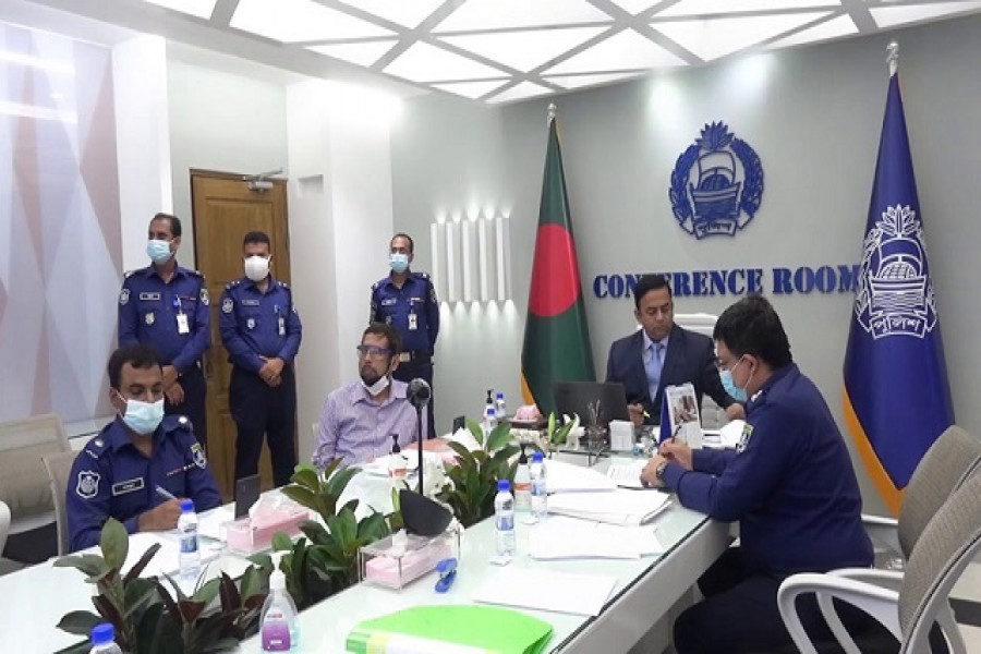 দাবাকে স্কুল পর্যায়ে ছড়িয়ে দিতে চান বেনজীর আহমেদ 