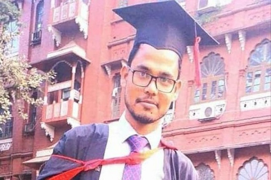 জঙ্গি তৎপরতার অভিযোগে ঢাবি শিক্ষার্থী আটক 