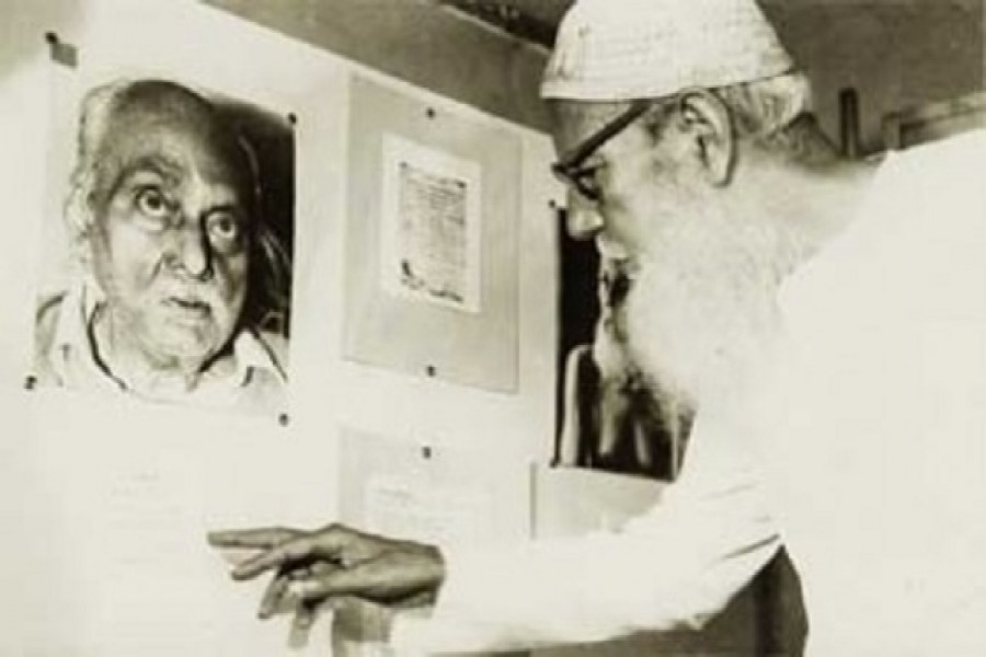 বাংলা একাডেমির নজরুল স্মৃতিকক্ষে কাজী মোতাহার হোসেন