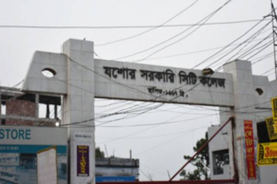 করোনা আক্রান্ত হয়ে যশোর সিটি কলেজ অধ্যাপকের মৃত্যু