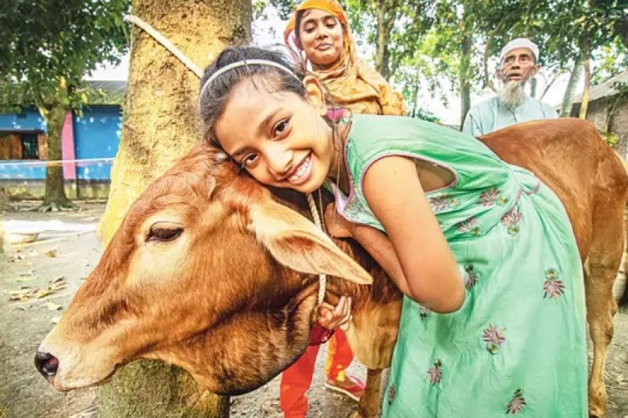 কান্নার বদলে এখন খুশিতে হাসছে অর্থি 