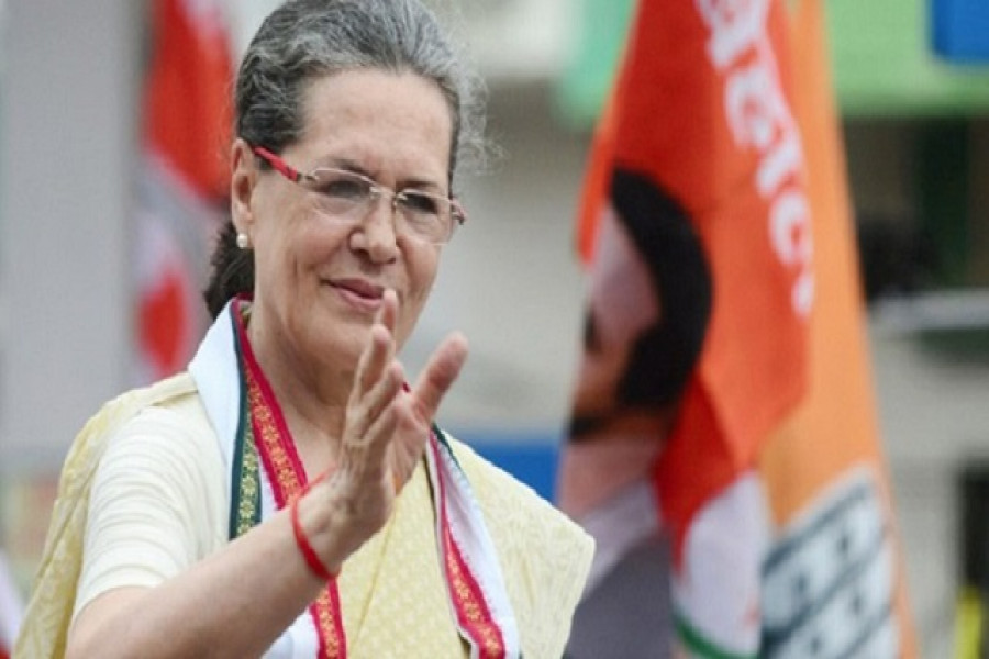 দিনভর নাটকীয়তার পর কংগ্রেসের সভাপতি সোনিয়া