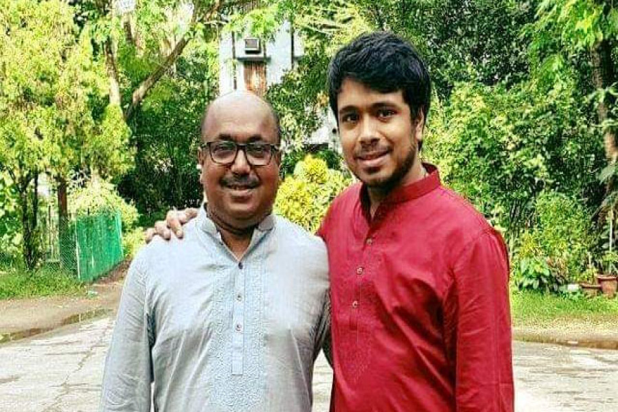 বাবার সাথে জায়ান