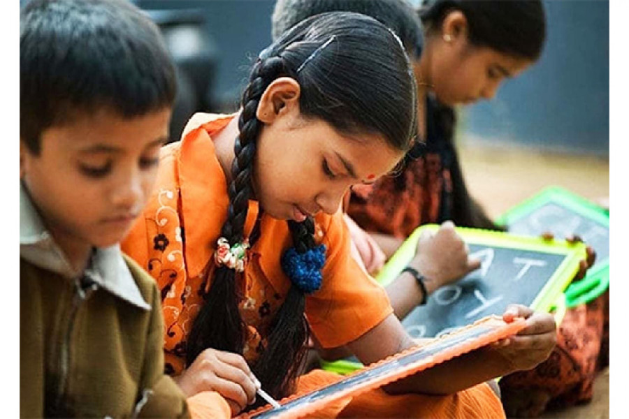 ভারতে শিক্ষার হারে সব রাজ্যের শীর্ষে কেরালা