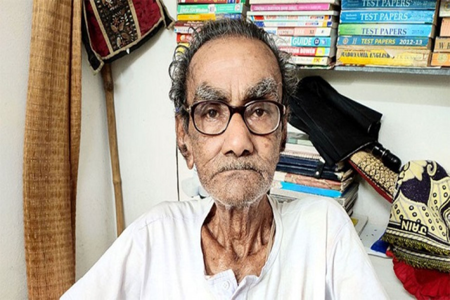 কবরস্থানের জন্য নিজের দেড় একর জমি দান করল কালীকৃষ্ণ মুখোপাধ্যায় 