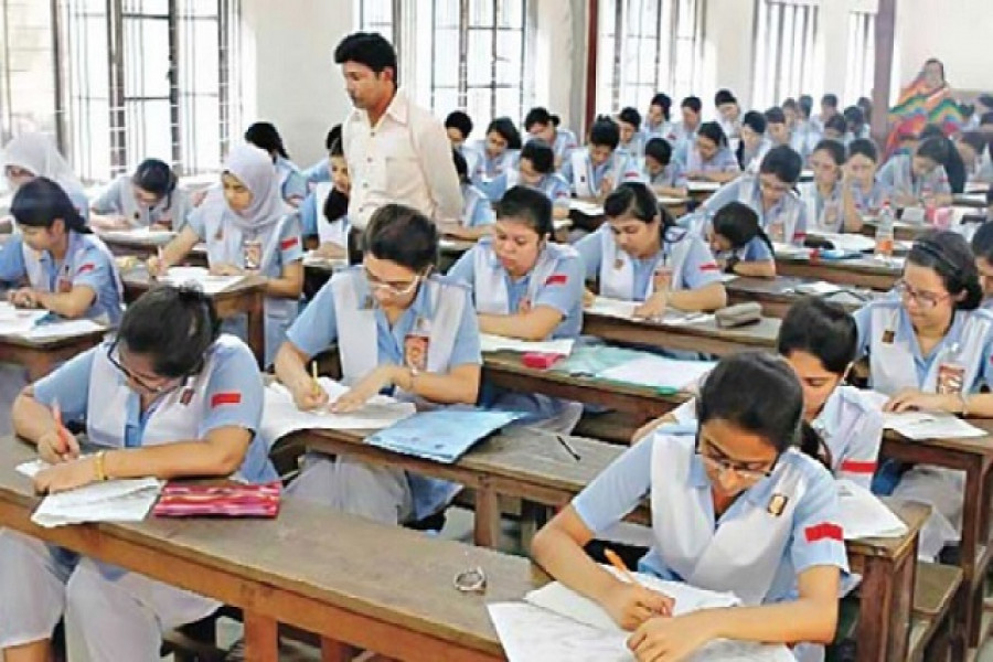 শিক্ষার্থীদের ছবি