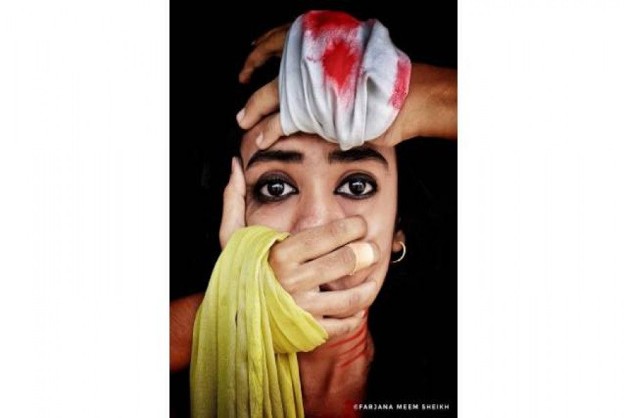 ভাইরাল হওয়া ধর্ষণবিরোধী প্রতীকী একটি ছবিটি