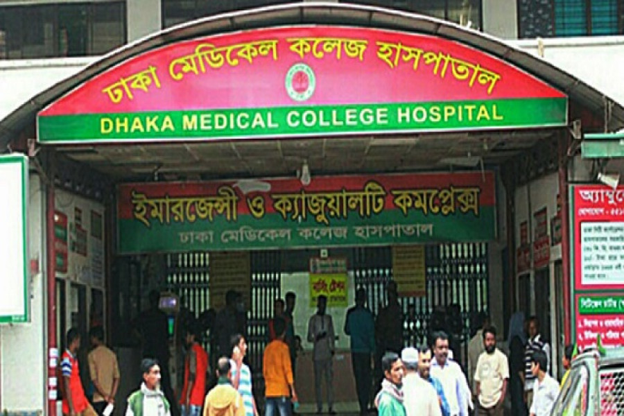 ডাক্তার বললেন মৃত— দাফনের আগে নড়ে উঠল শিশুটি