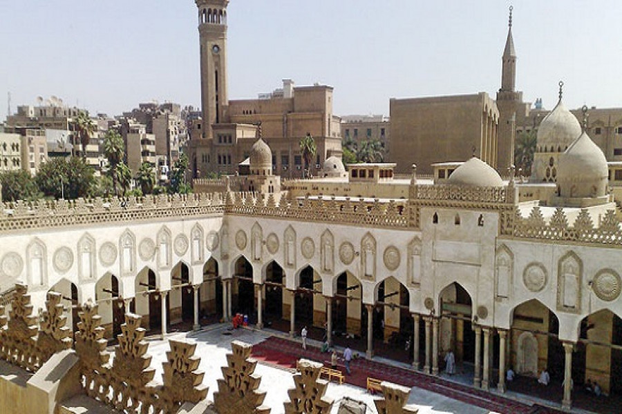 মিসরের বিখ্যাত আল-আজহার বিশ্ববিদ্যালয়