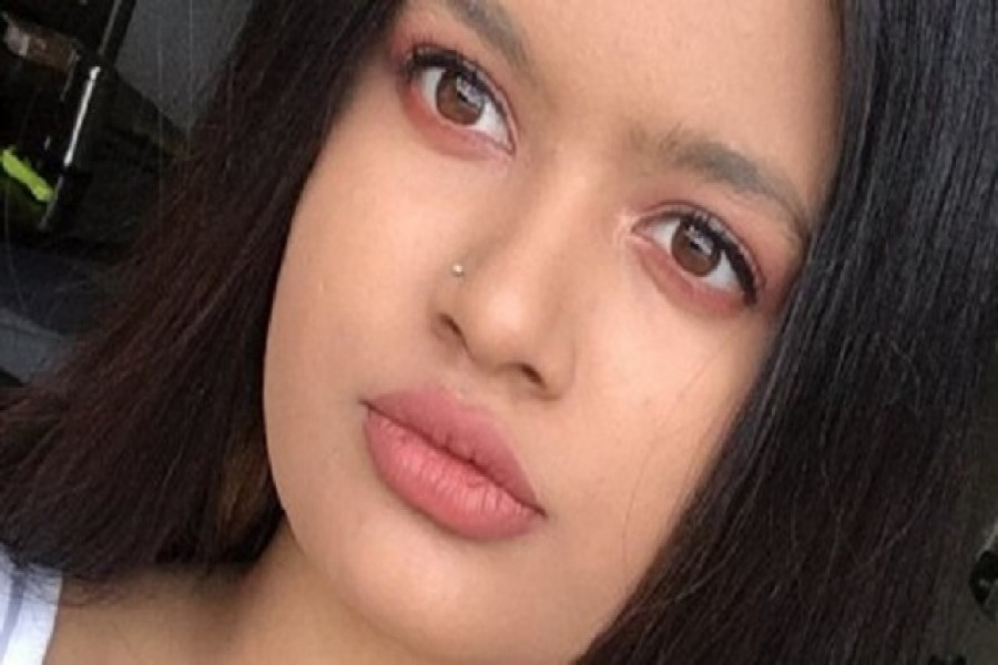 বাংলাদেশি বংশোদ্ভূত মডেল তরুণী সাবাহ হাফিজ
