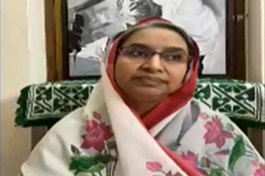 সংবাদ সম্মেলনে বক্তব্য রাখেন শিক্ষামন্ত্রী ডা. দীপু মনি