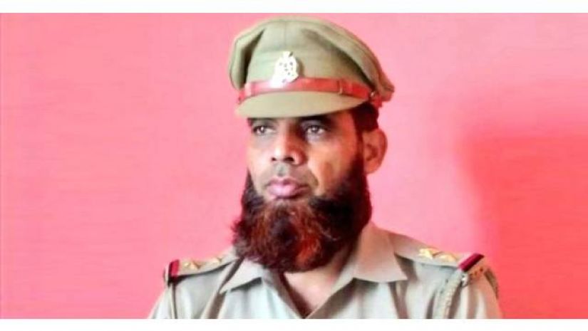 দাড়ি কাটতে রাজি, চাকরি ফিরে পাচ্ছেন সেই পুলিশ কর্মকর্তা