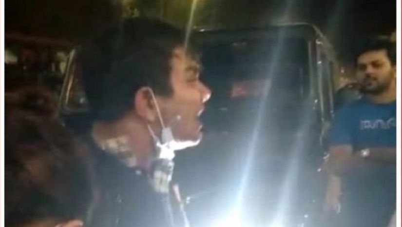 সাংসদ হাজী সেলিমের গাড়ি জব্দ